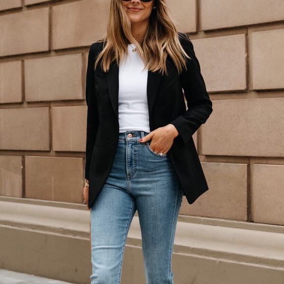 Womens Black Blazer Suit – Elegant Tailored Office Suit